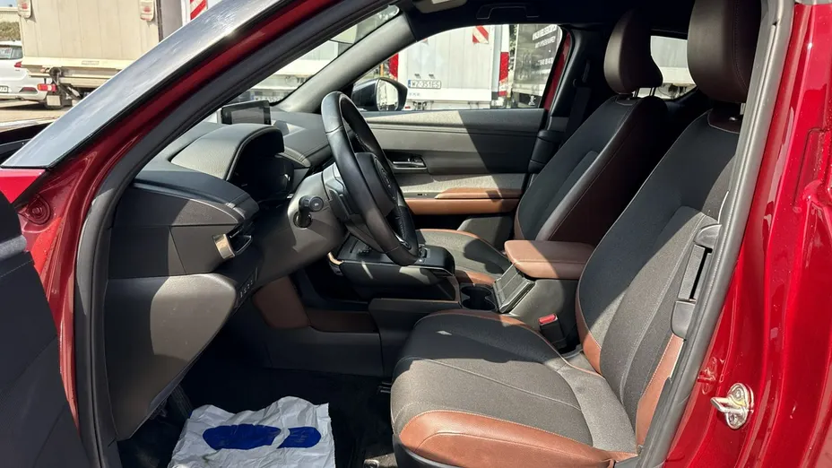 MAZDA MX-30 -