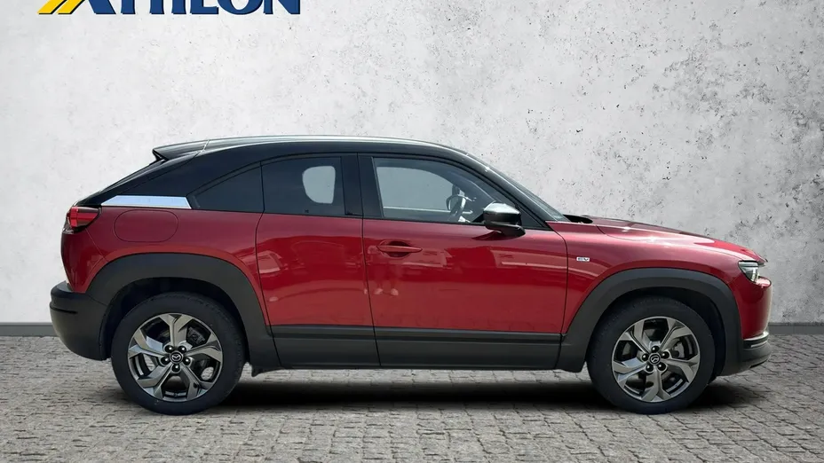 MAZDA MX-30 -