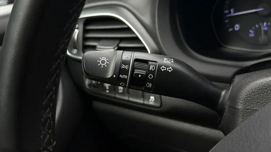 HYUNDAI i30 -