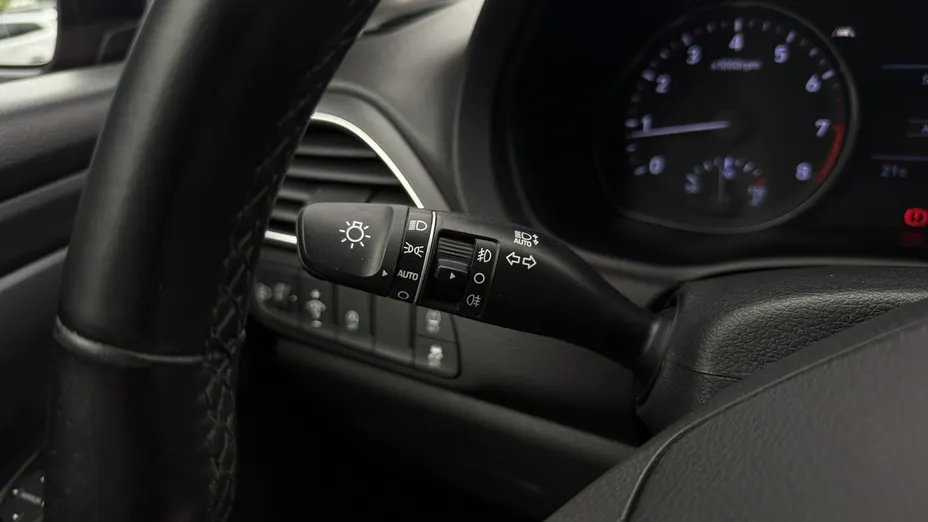HYUNDAI i30 -