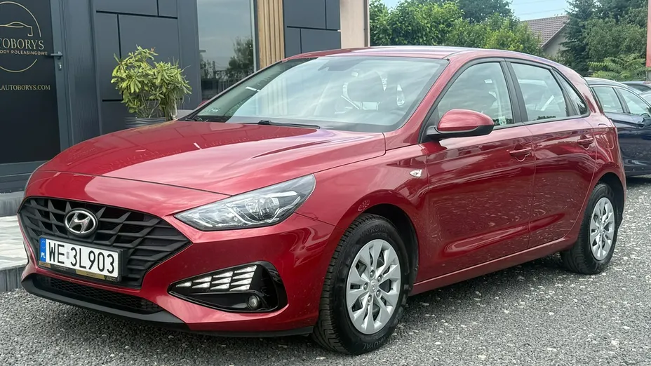 HYUNDAI i30 -