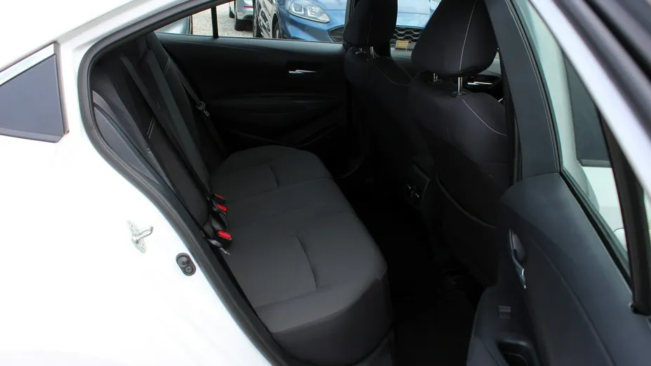 TOYOTA Corolla -