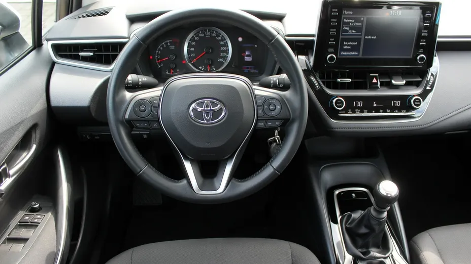 TOYOTA Corolla -
