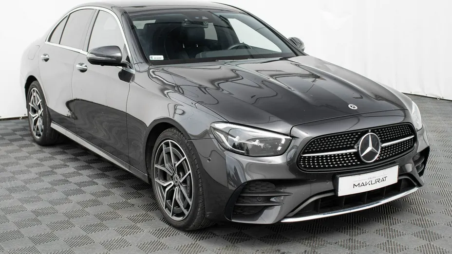 MERCEDES-BENZ E Klasa -