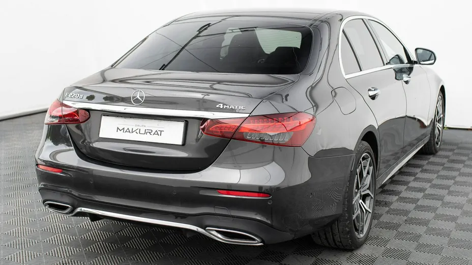 MERCEDES-BENZ E Klasa -