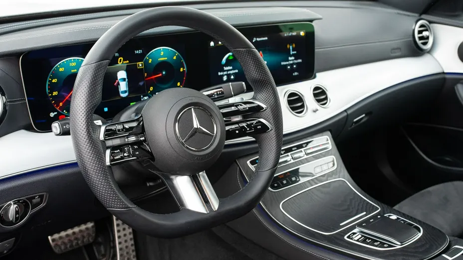 MERCEDES-BENZ E Klasa -