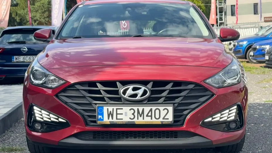 HYUNDAI i30 -