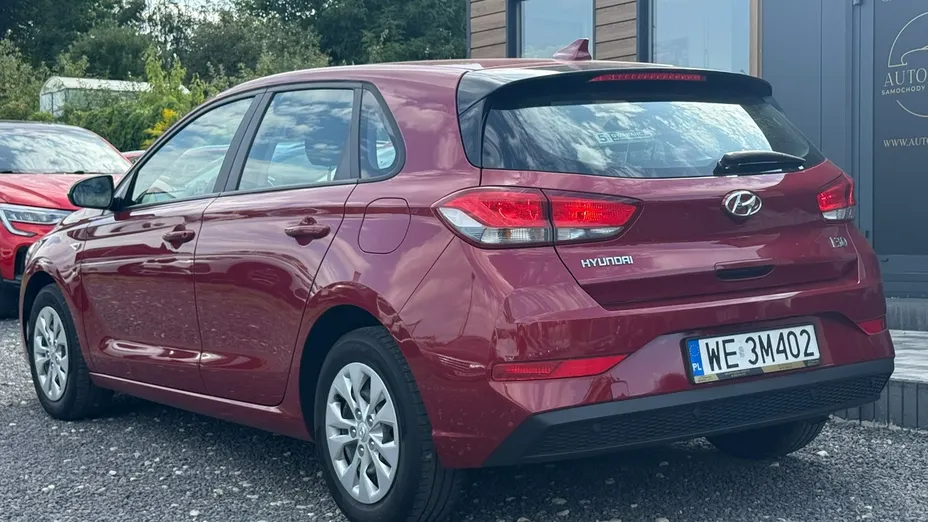 HYUNDAI i30 -