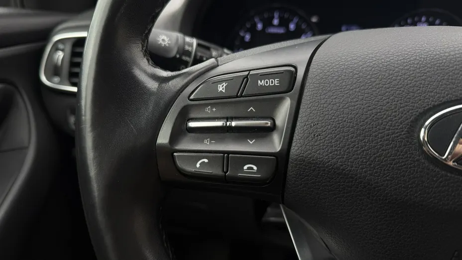 HYUNDAI i30 -