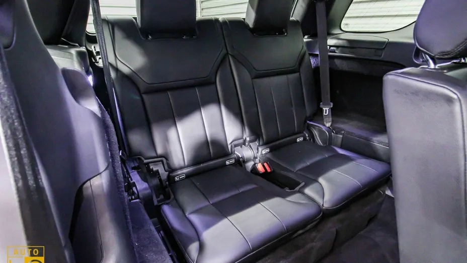 LAND ROVER Discovery -