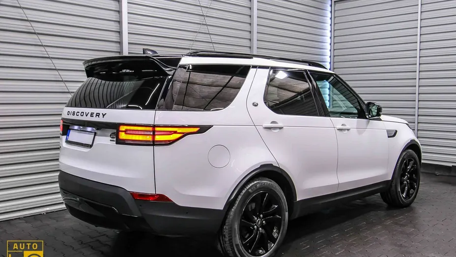 LAND ROVER Discovery -