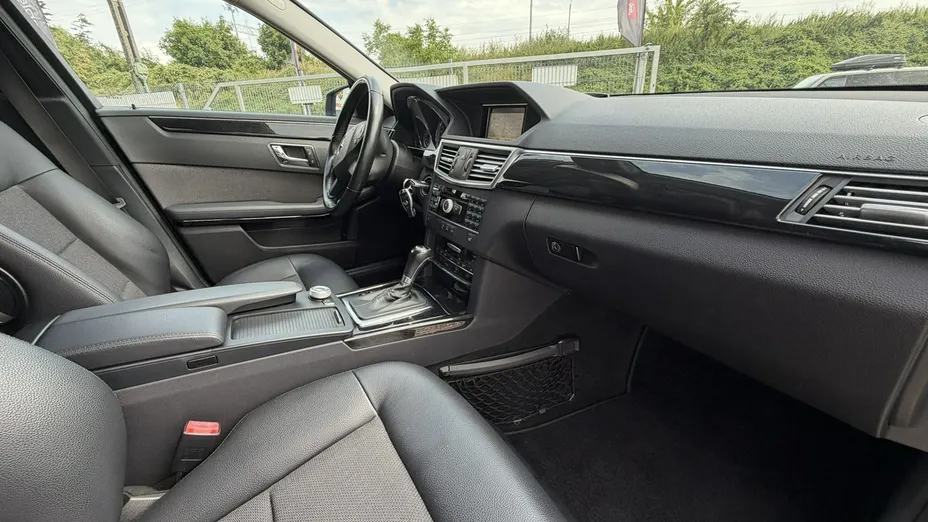 MERCEDES-BENZ E Klasa -
