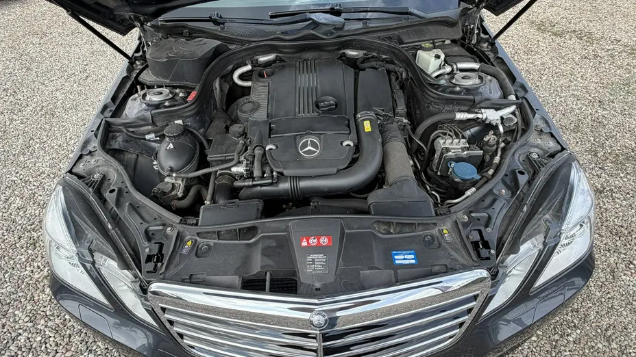 MERCEDES-BENZ E Klasa -