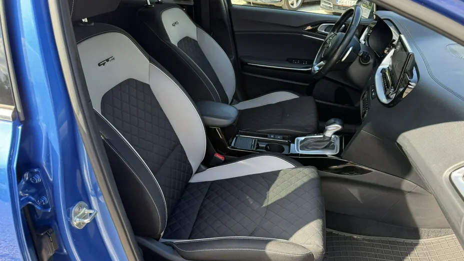 KIA ProCeed -