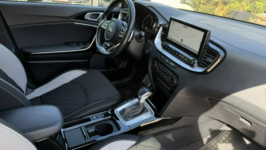 KIA ProCeed -