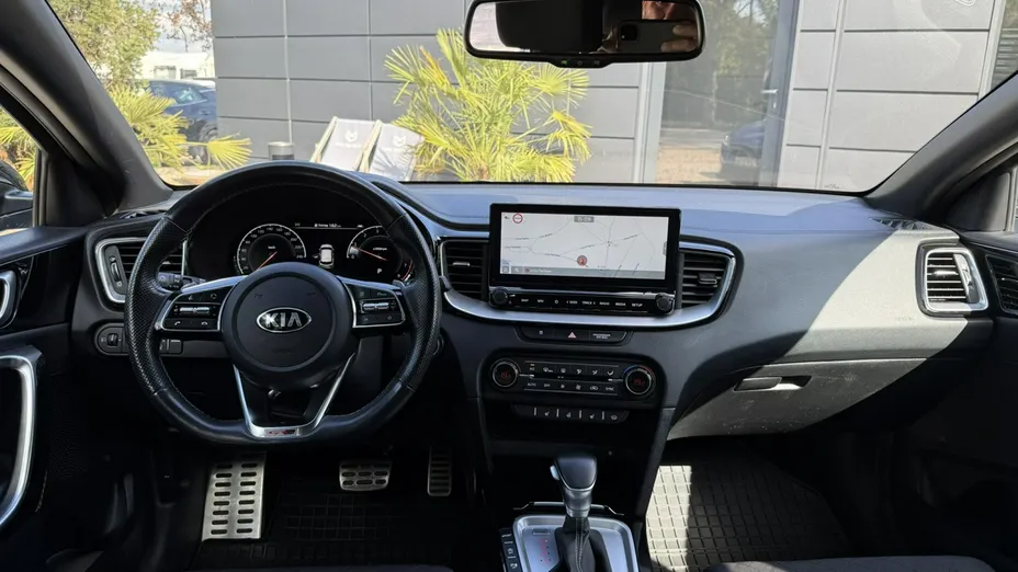 KIA ProCeed -