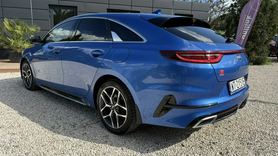 KIA ProCeed -