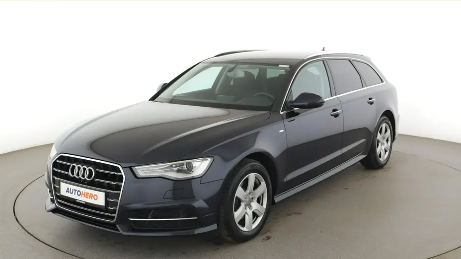 AUDI A6 -
