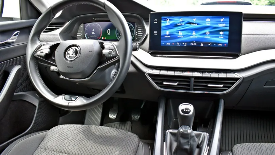 SKODA Octavia -