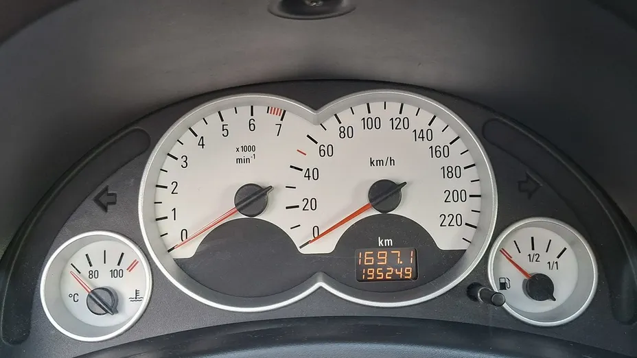 OPEL Tigra -