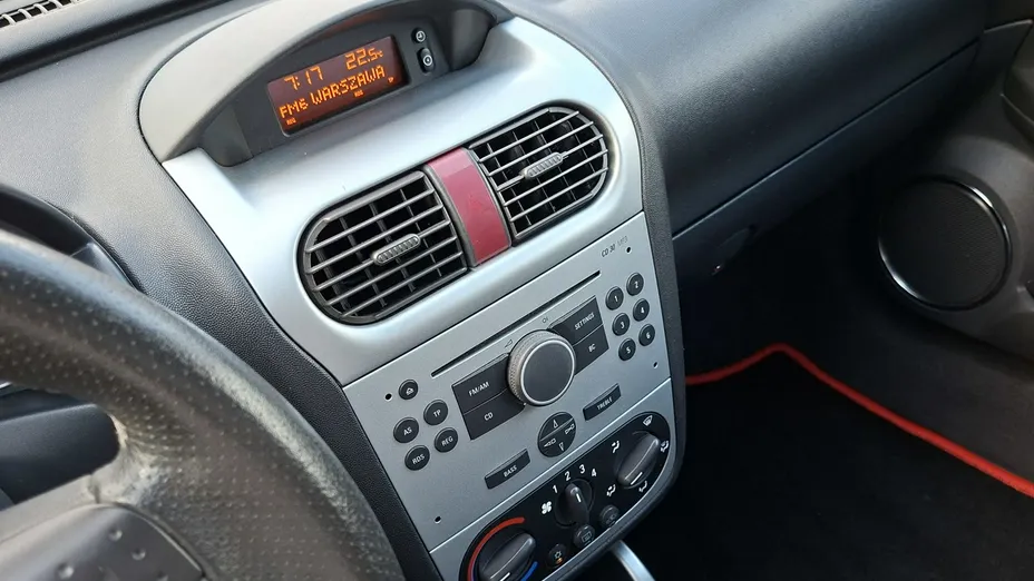 OPEL Tigra -