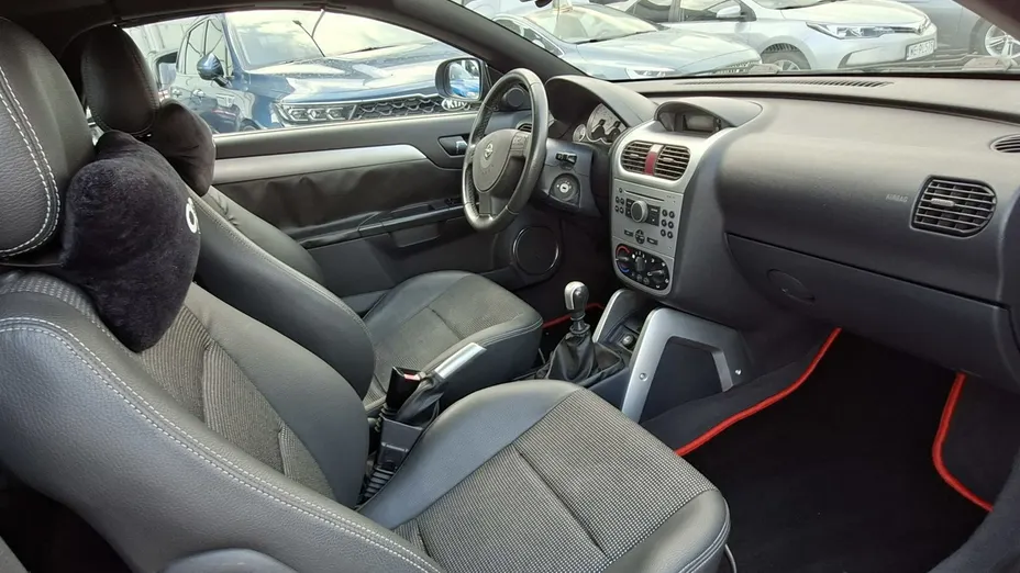 OPEL Tigra -