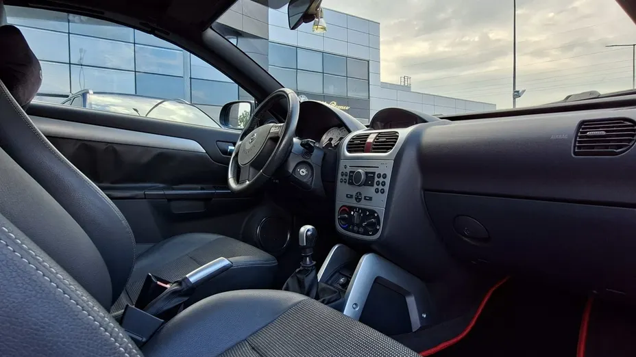 OPEL Tigra -