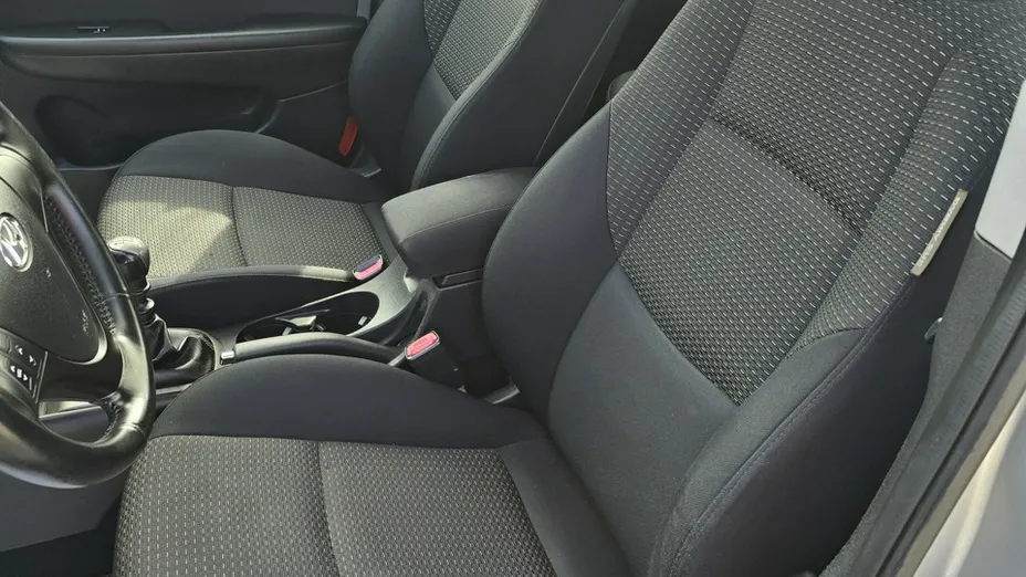 HYUNDAI i30 -