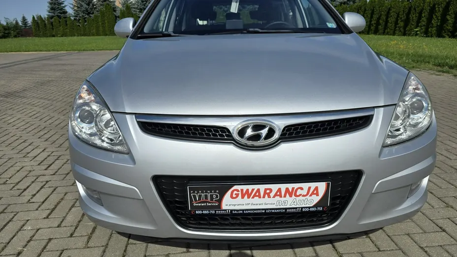 HYUNDAI i30 -