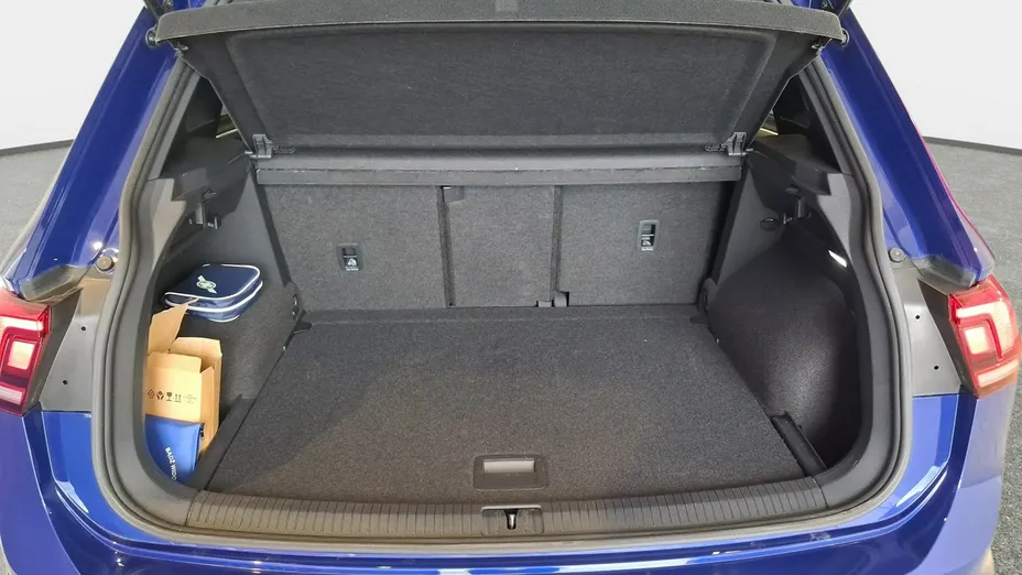 VOLKSWAGEN Tiguan -