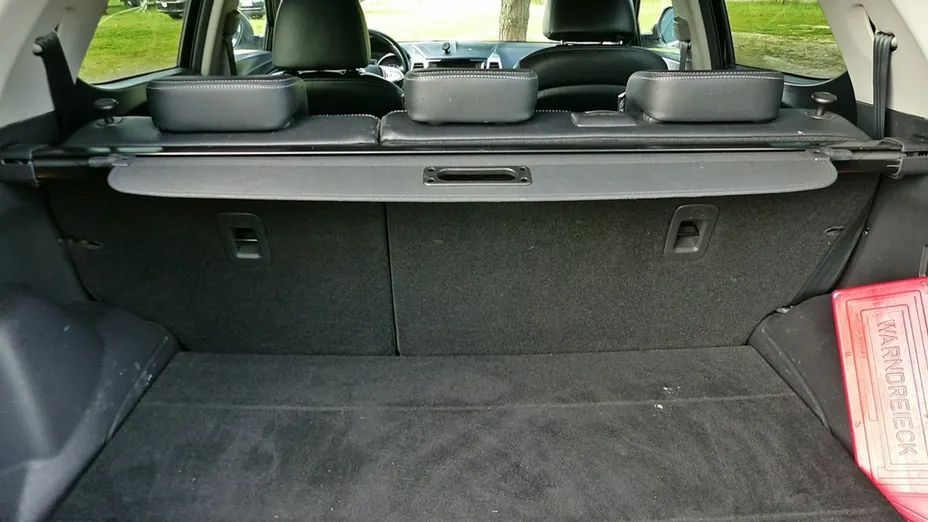 KGM / SSANGYONG Tivoli -