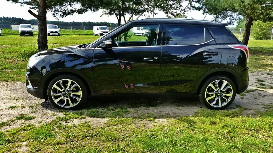 KGM / SSANGYONG Tivoli -