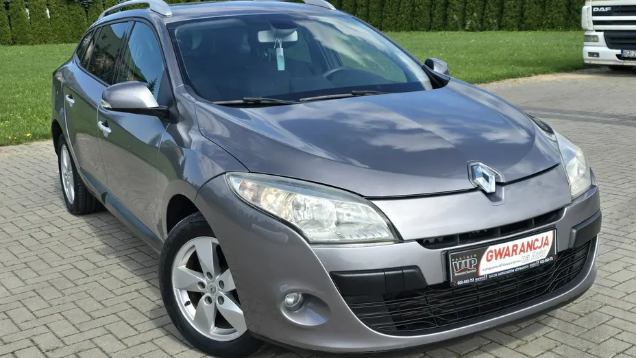 RENAULT Megane -