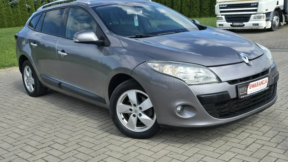 RENAULT Megane -