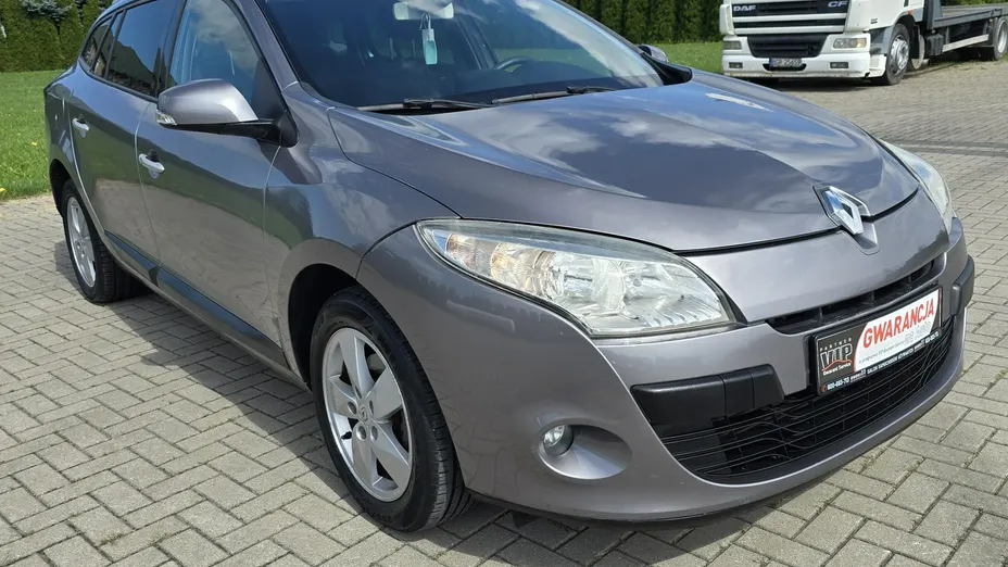 RENAULT Megane -