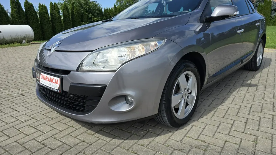 RENAULT Megane -