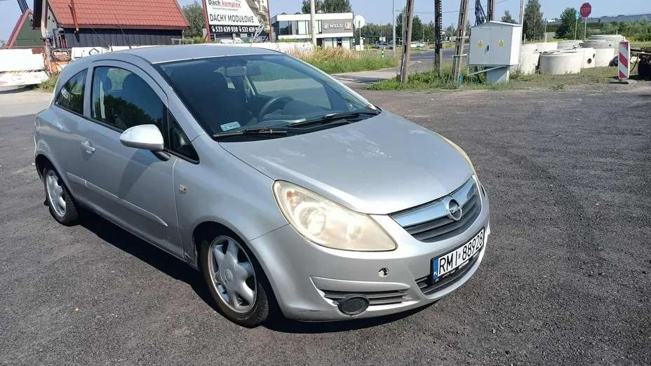 OPEL Corsa -