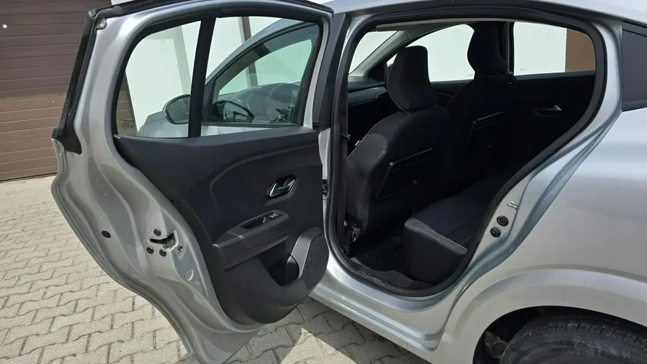DACIA Logan -