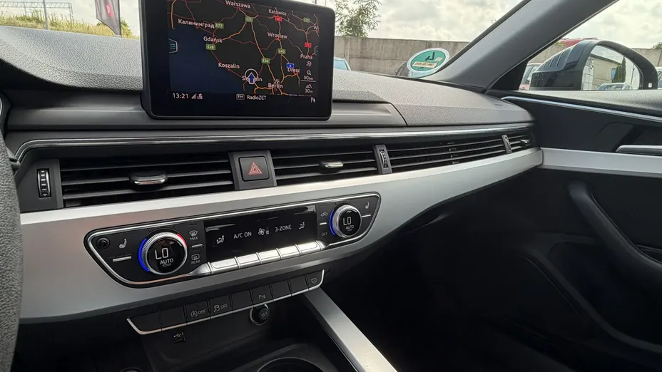 AUDI A4 Avant -