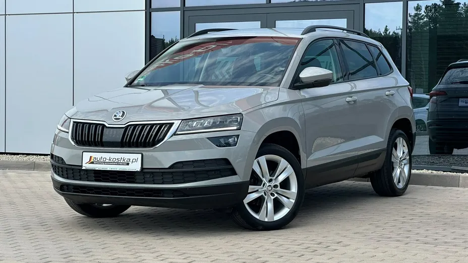 SKODA Karoq -