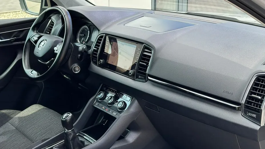 SKODA Karoq -