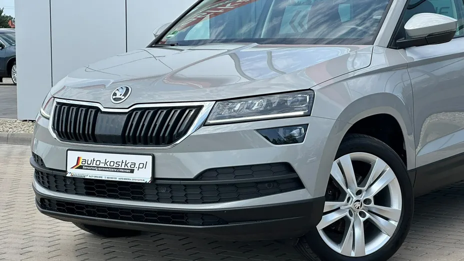 SKODA Karoq -