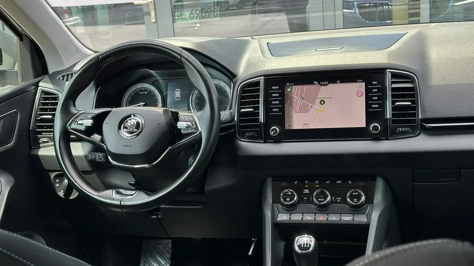 SKODA Karoq -