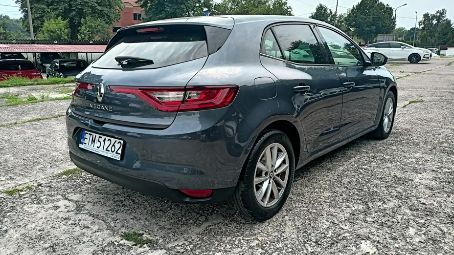 RENAULT Megane -