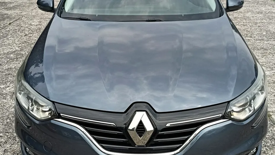 RENAULT Megane -