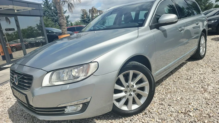 VOLVO V70 -