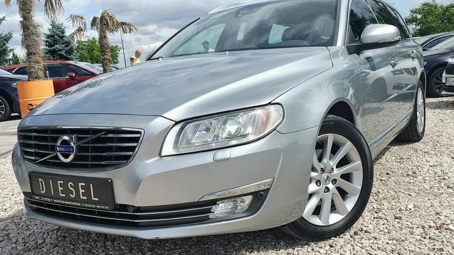 VOLVO V70 -