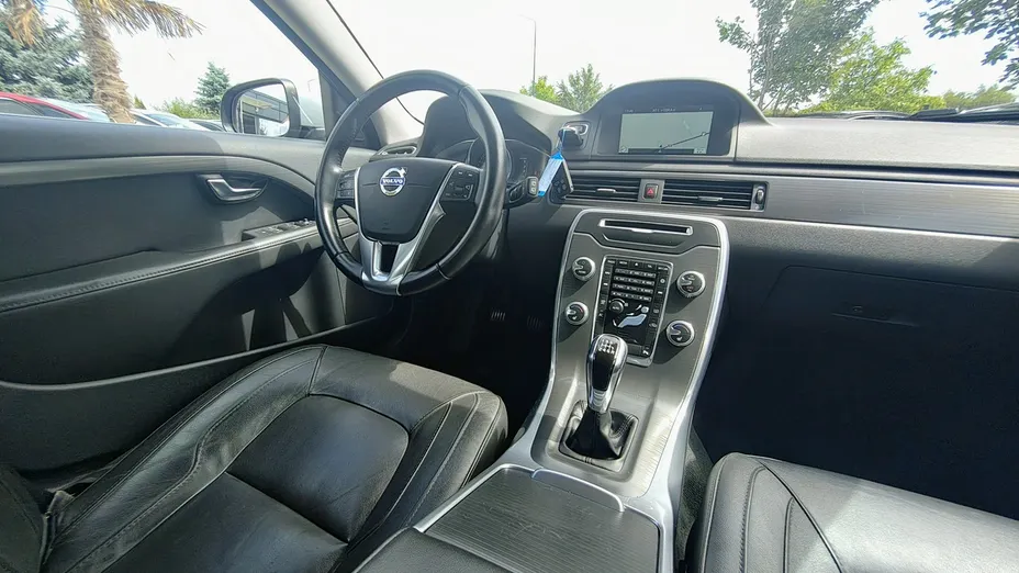 VOLVO V70 -