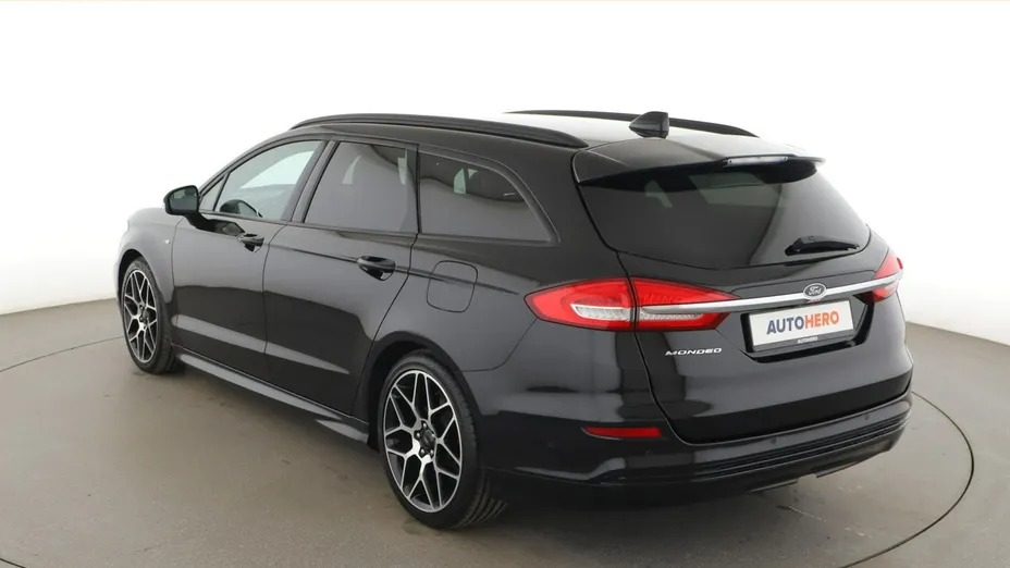 FORD Mondeo -
