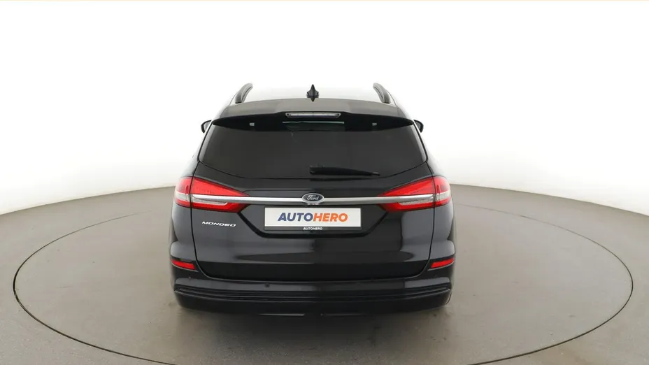 FORD Mondeo -
